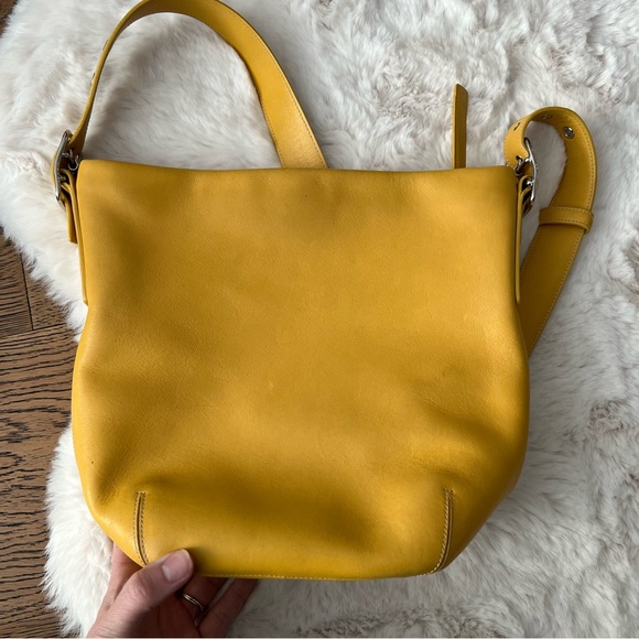 COACH Vintage Soho Leather Duffle Bag in Yellow #9186 - Picture 12 of 17